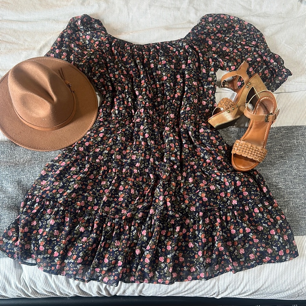 Trixxi / 1X / Floral Dress